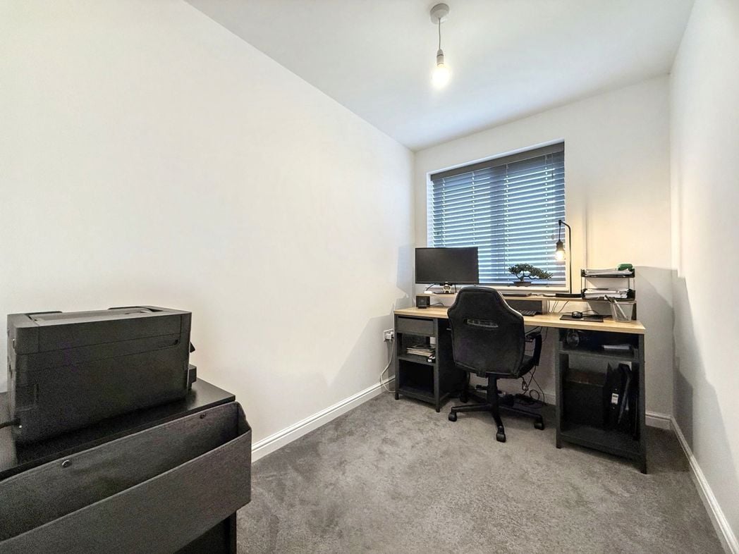 Property image 21 of 30