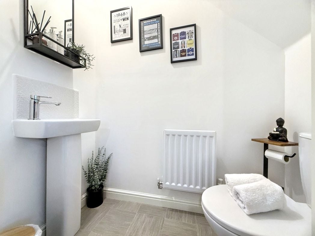 Property image 13 of 30