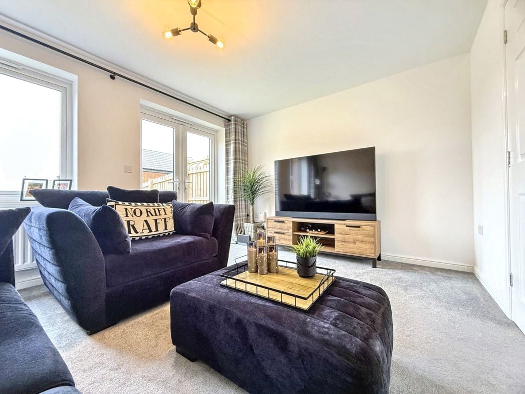Property image 12 of 30