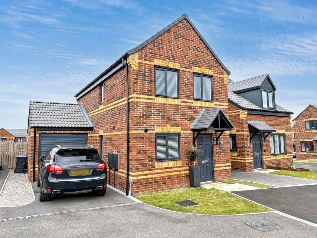 Property image 1 of 30