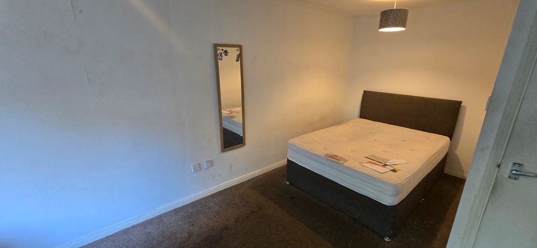 Property image 5 of 7