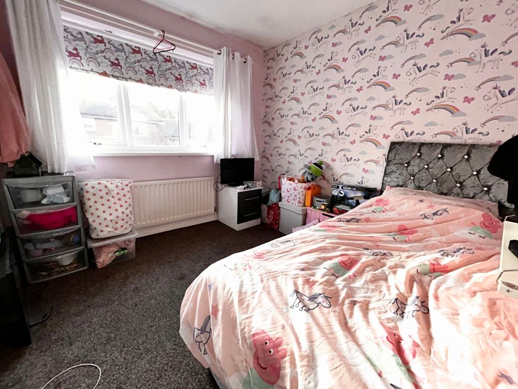 Property image 11 of 13