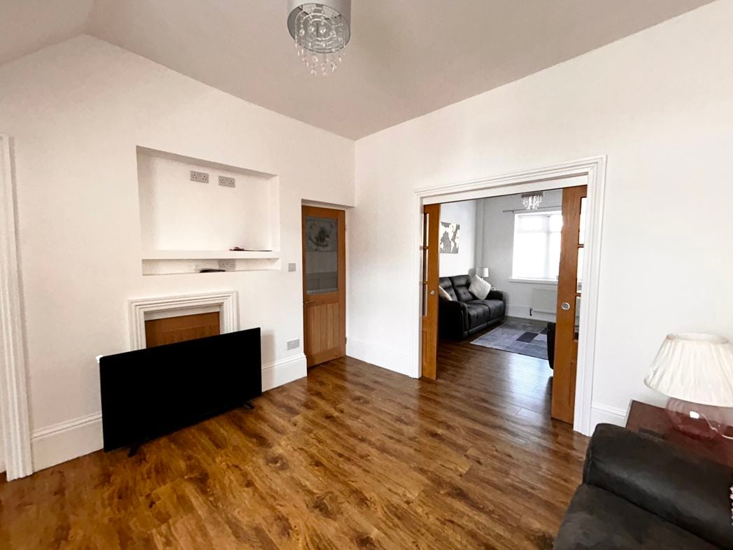 Property image 6 of 23