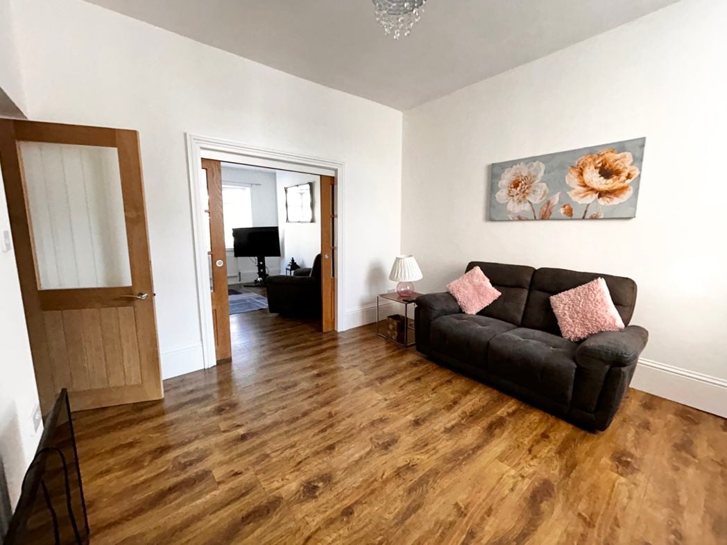 Property image 7 of 23