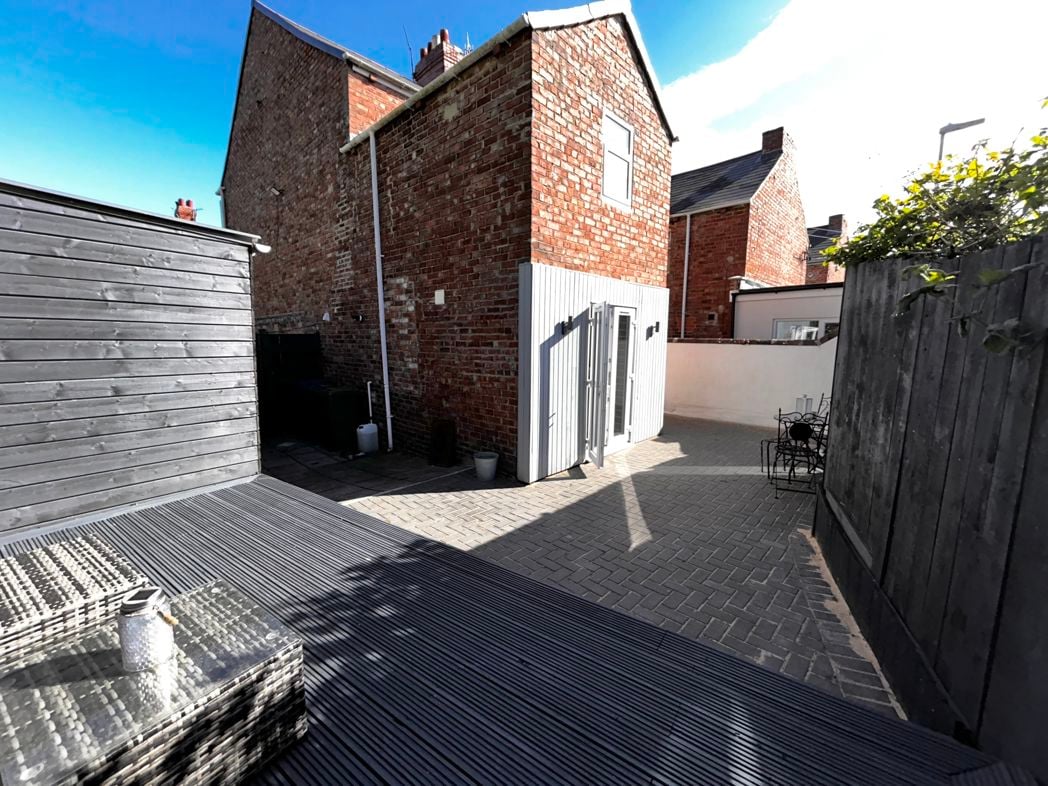 Property image 21 of 23