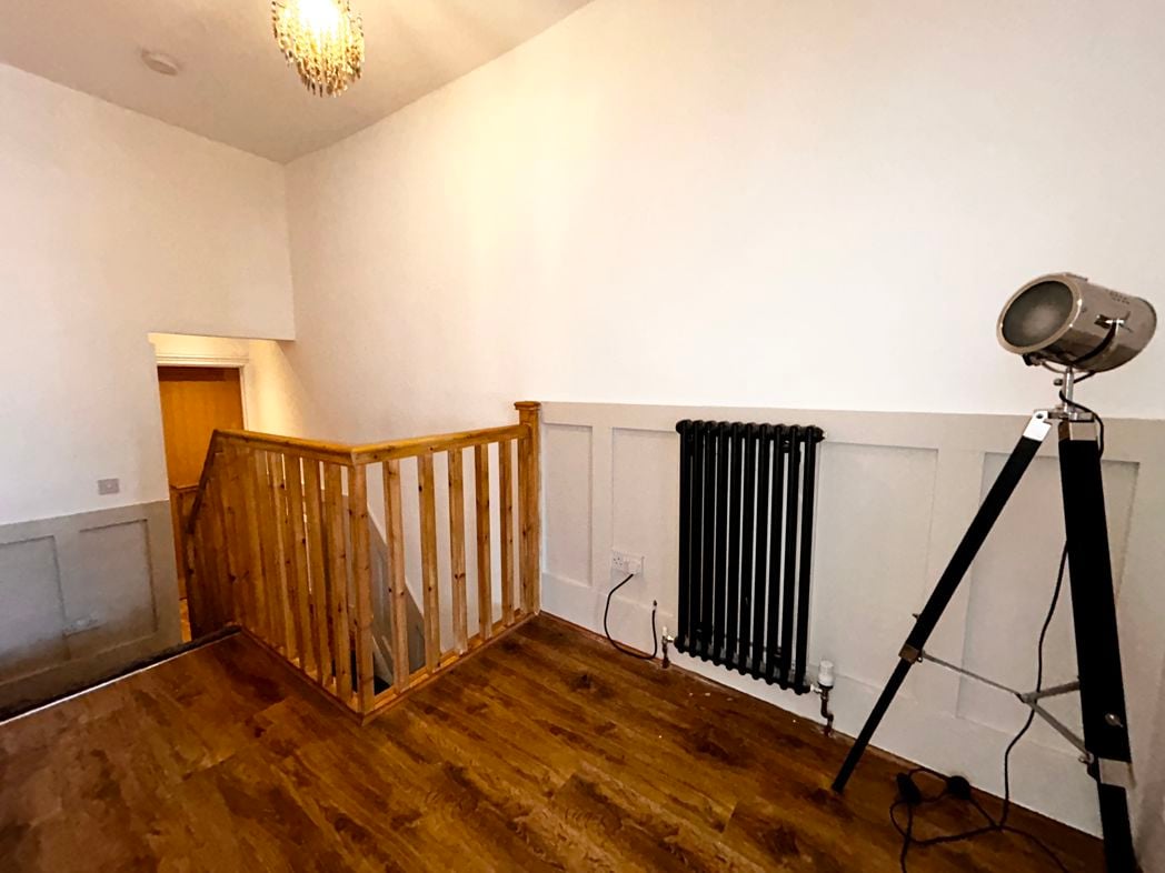 Property image 11 of 23
