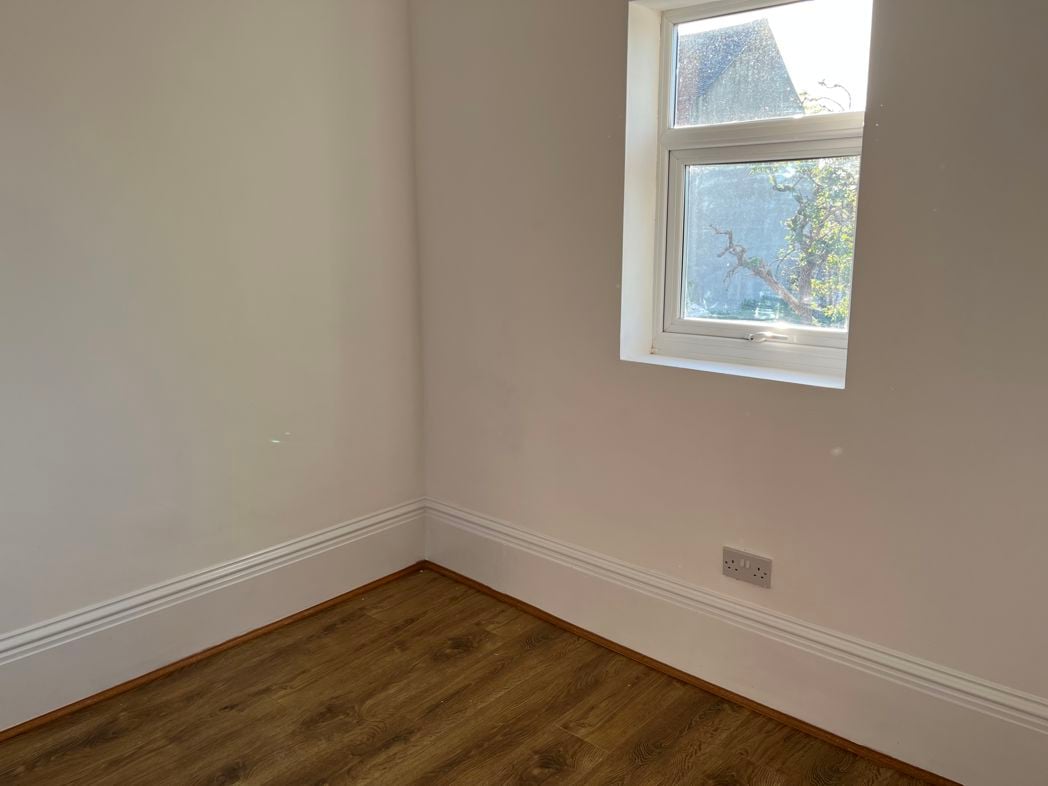 Property image 16 of 23
