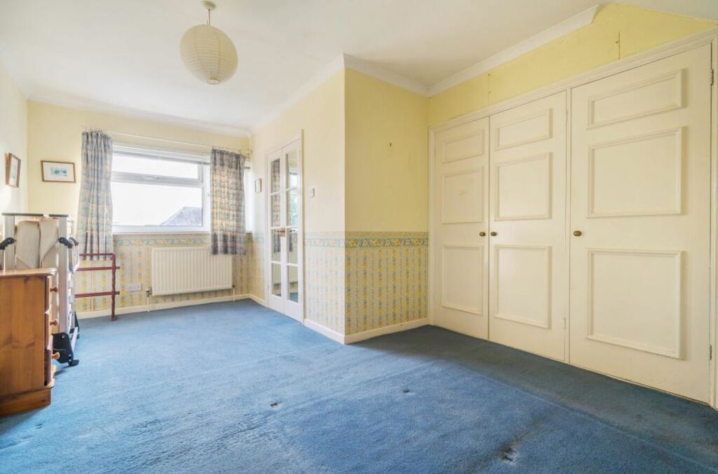 Property image 8 of 13