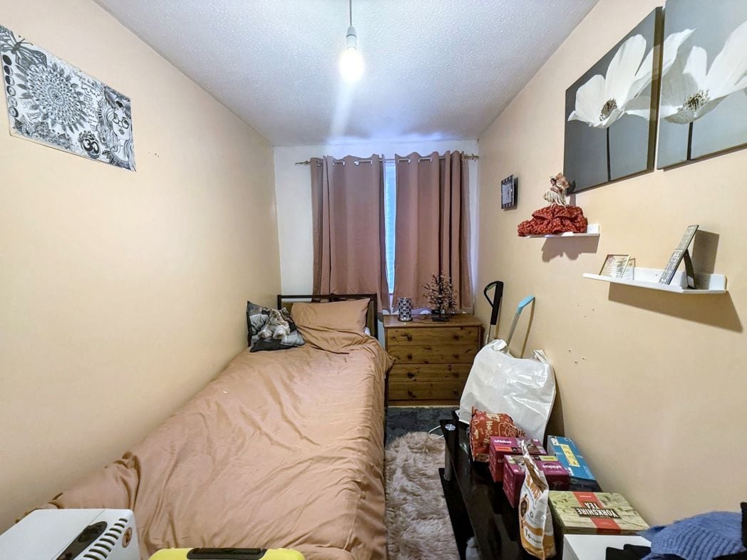 Property image 6 of 7