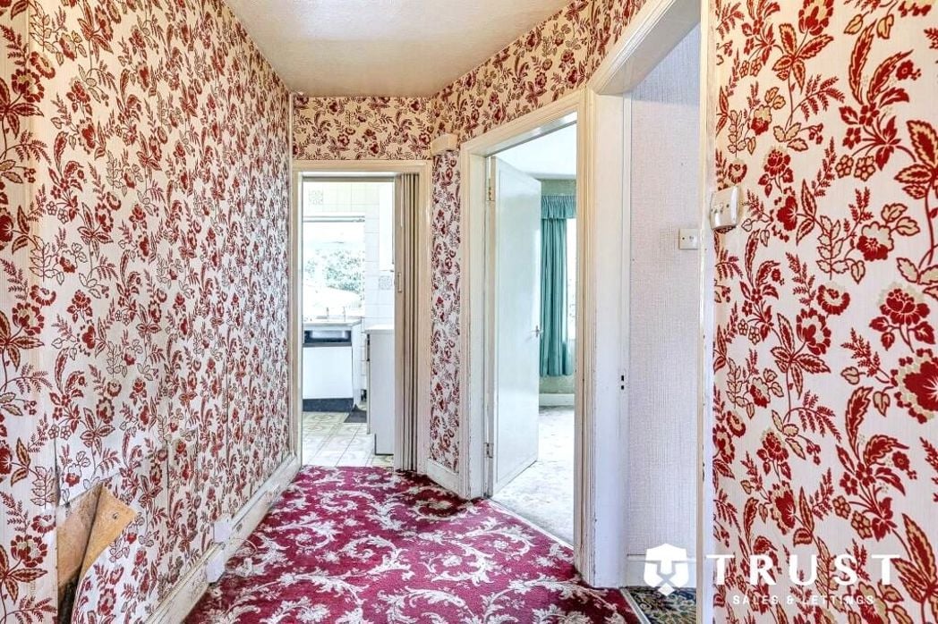 Property image 17 of 29