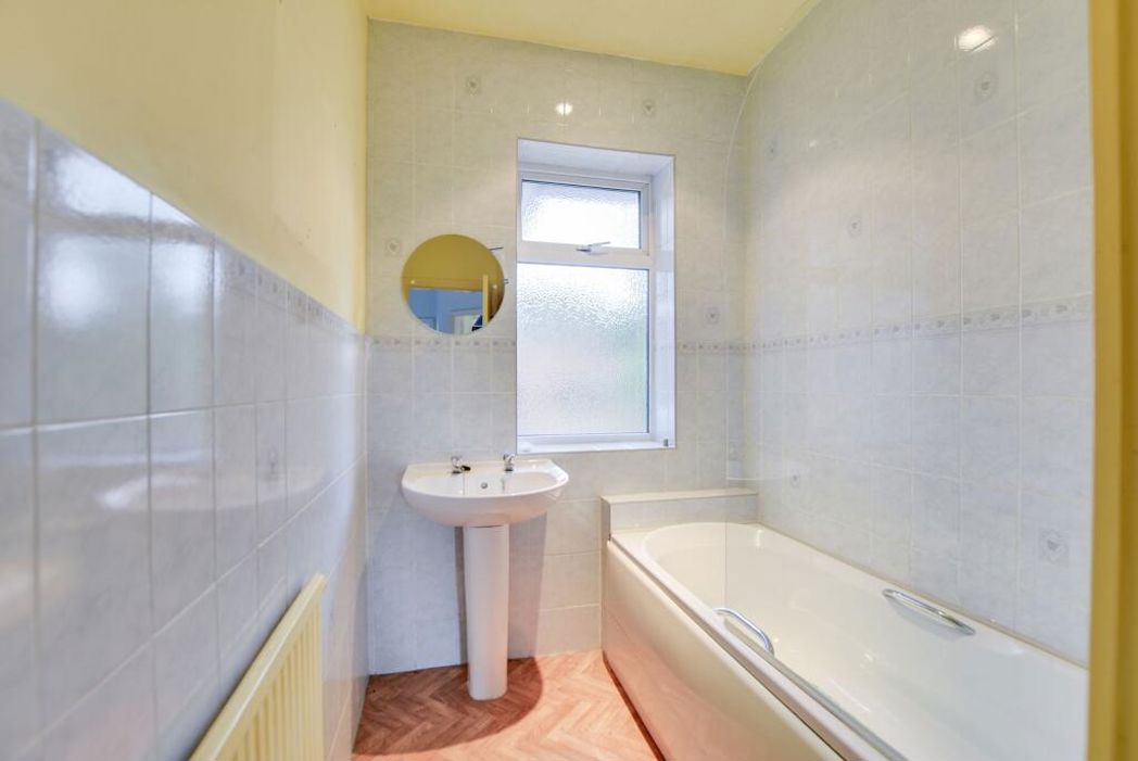 Property image 8 of 29