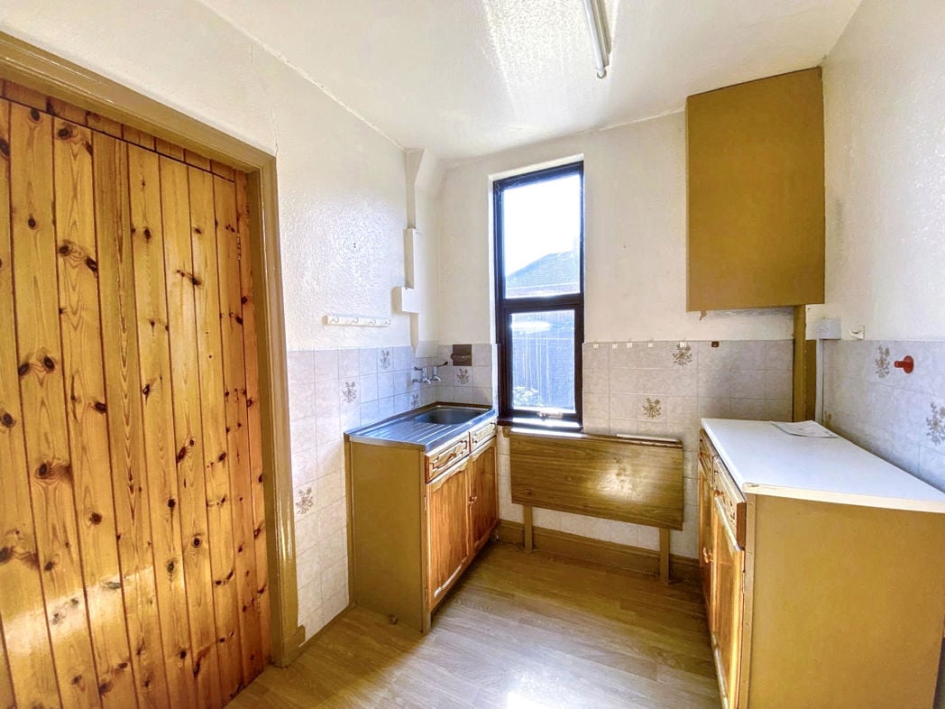 Property image 6 of 20
