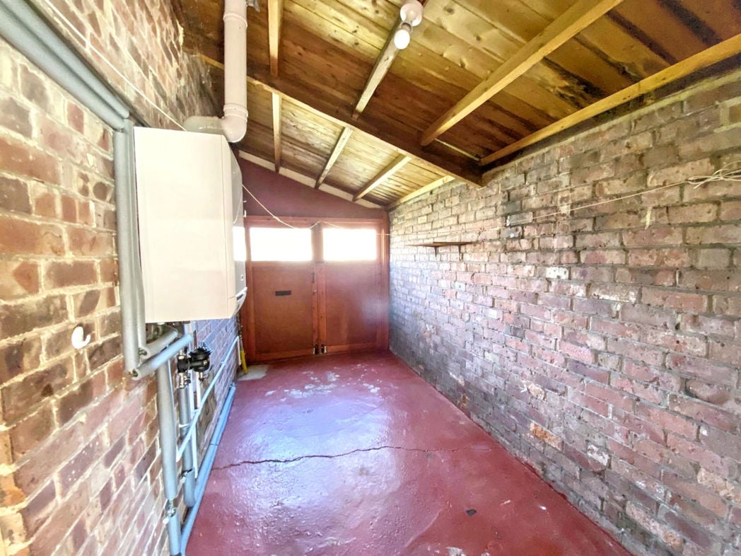 Property image 8 of 20