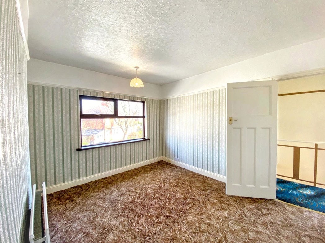 Property image 11 of 20