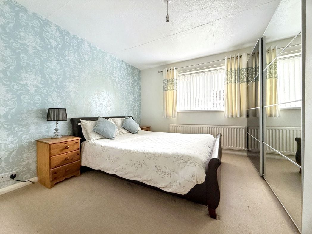 Property image 12 of 22