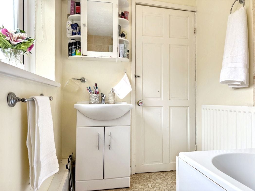 Property image 18 of 22
