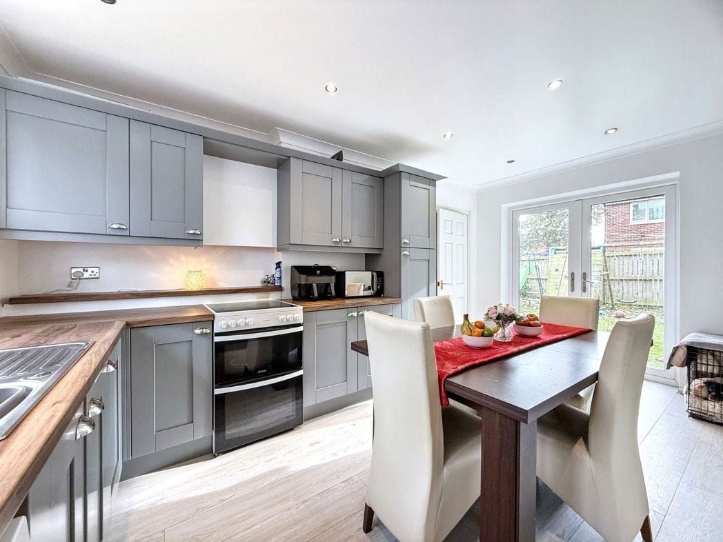 Property image 3 of 22