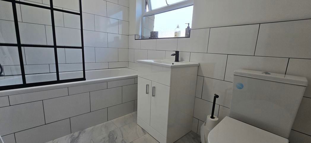 Property image 15 of 22