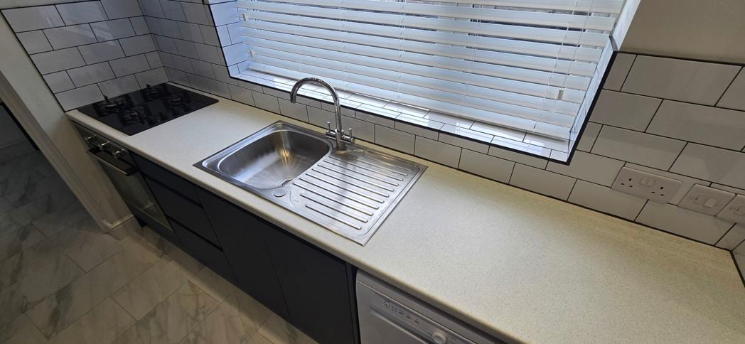 Property image 10 of 22