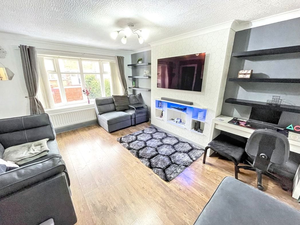 Property image 6 of 13