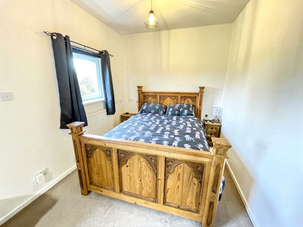 Property image 7 of 13
