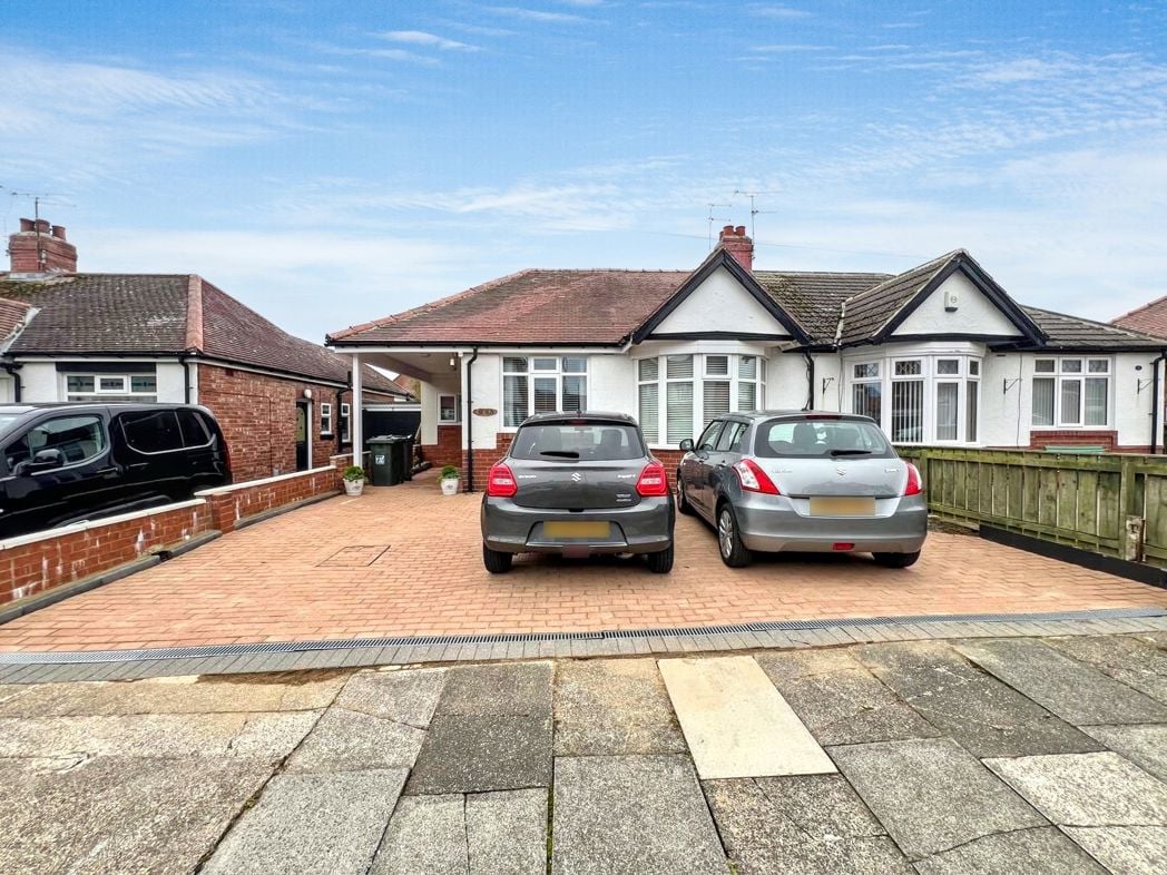 Property image 2 of 20