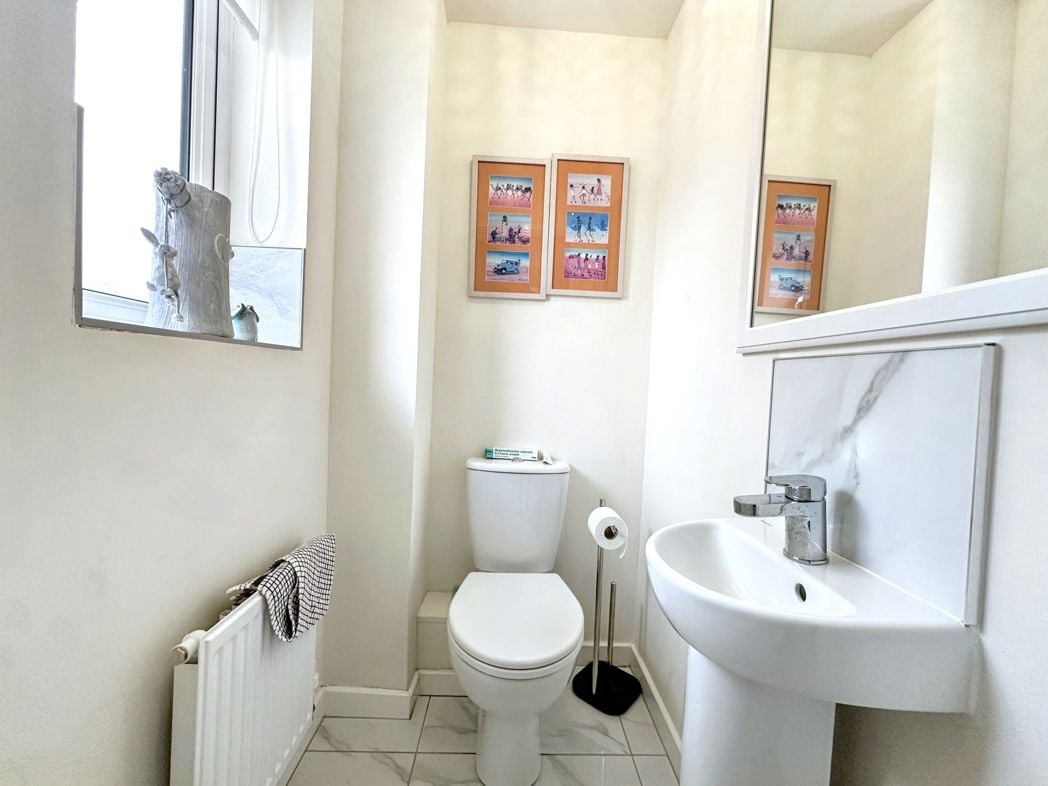 Property image 6 of 16