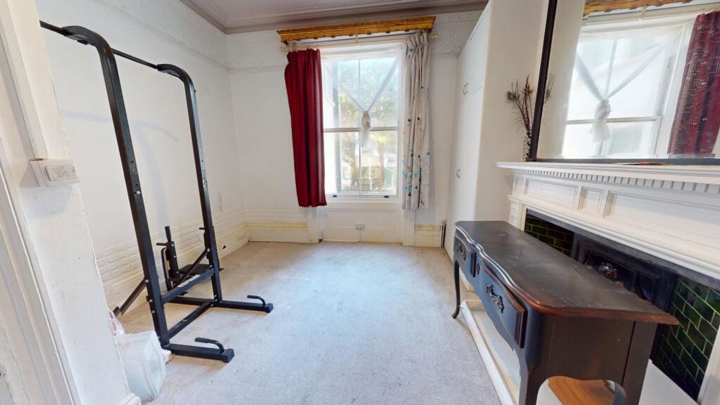 Flat 1, 6, Brighton, East Sussex, BN1 3FT