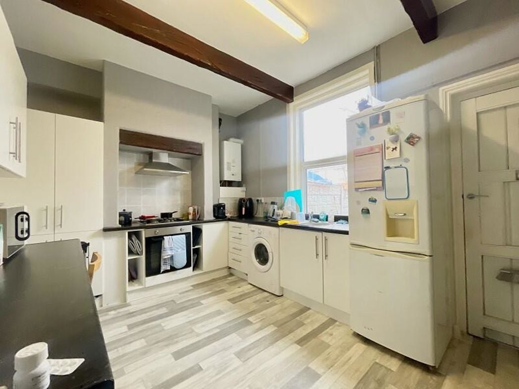 Property image 4 of 9