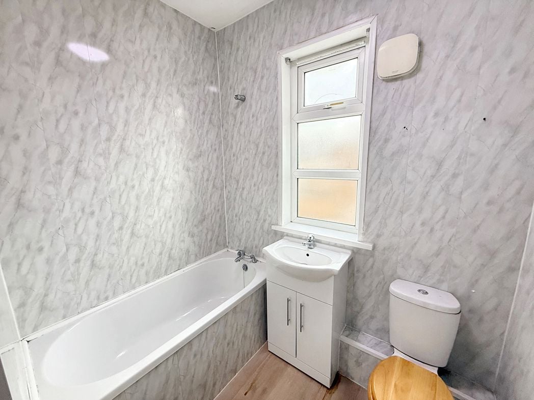 Property image 8 of 10