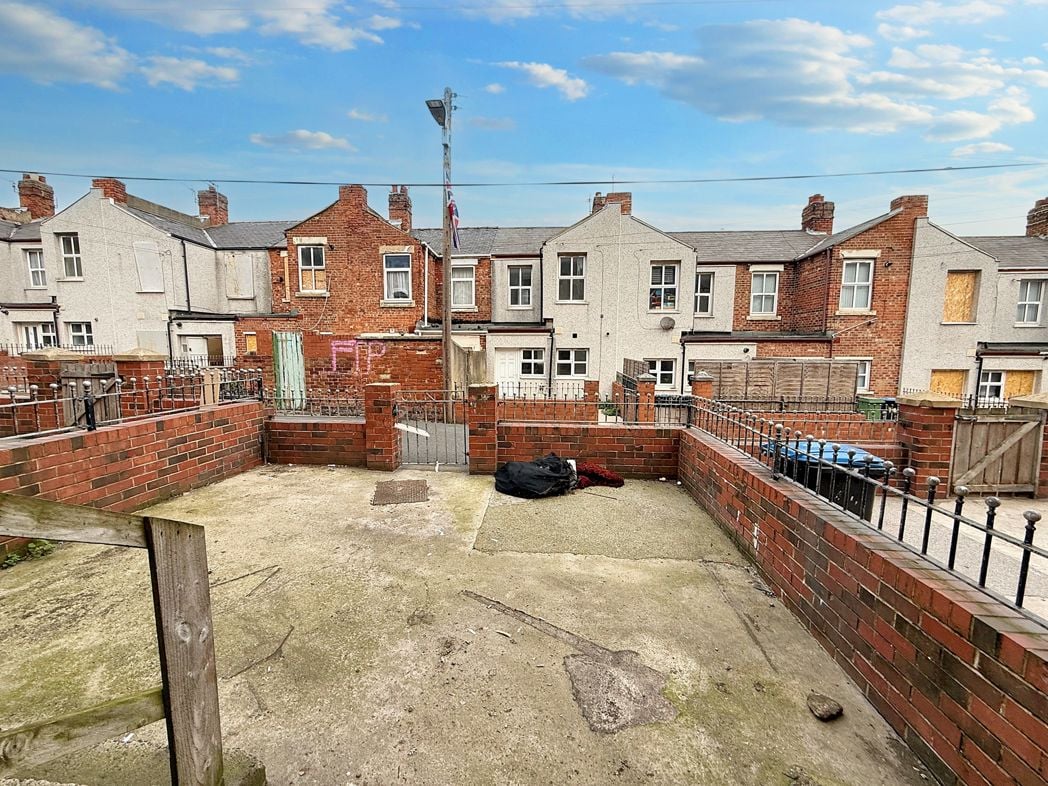 Property image 10 of 10