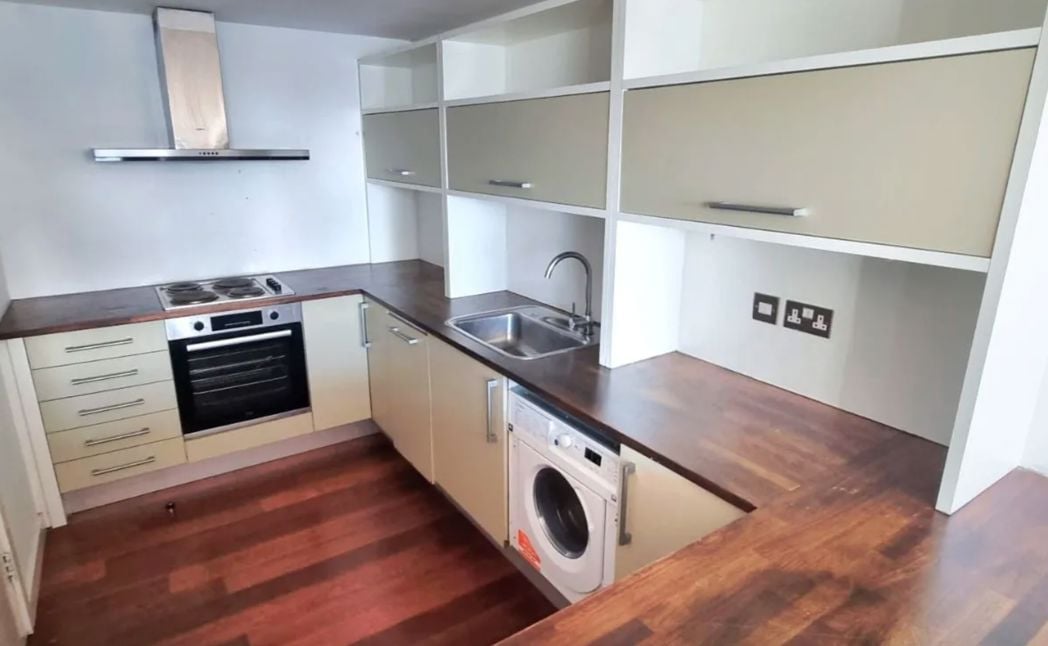Property image 3 of 9