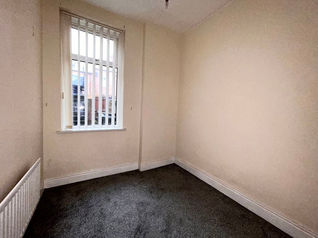 Property image 6 of 8