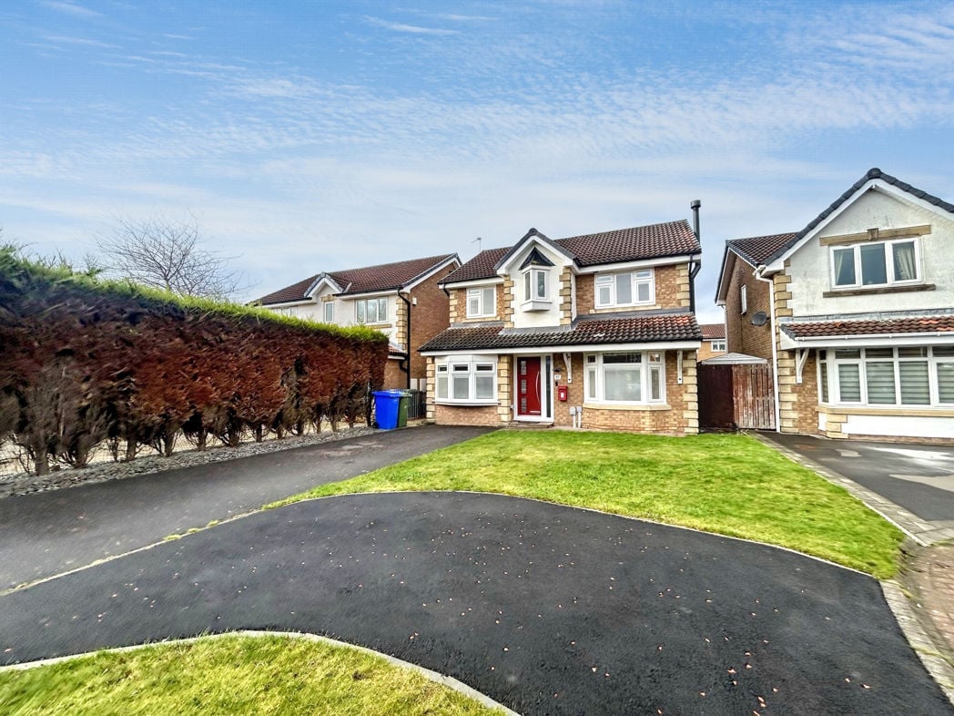 Property image 2 of 23