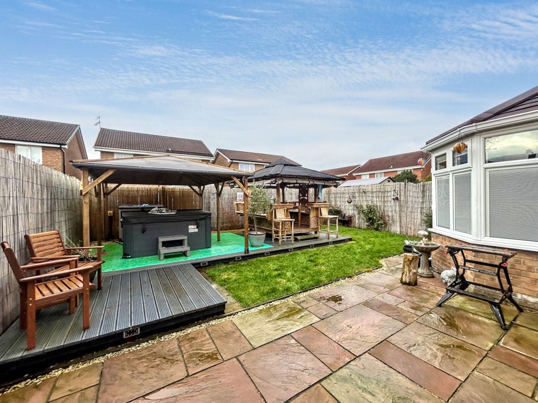Property image 23 of 23