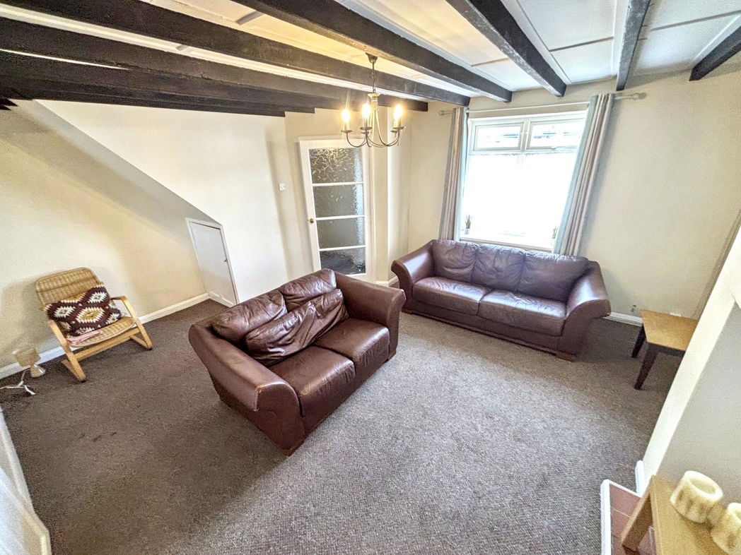 Property image 3 of 18