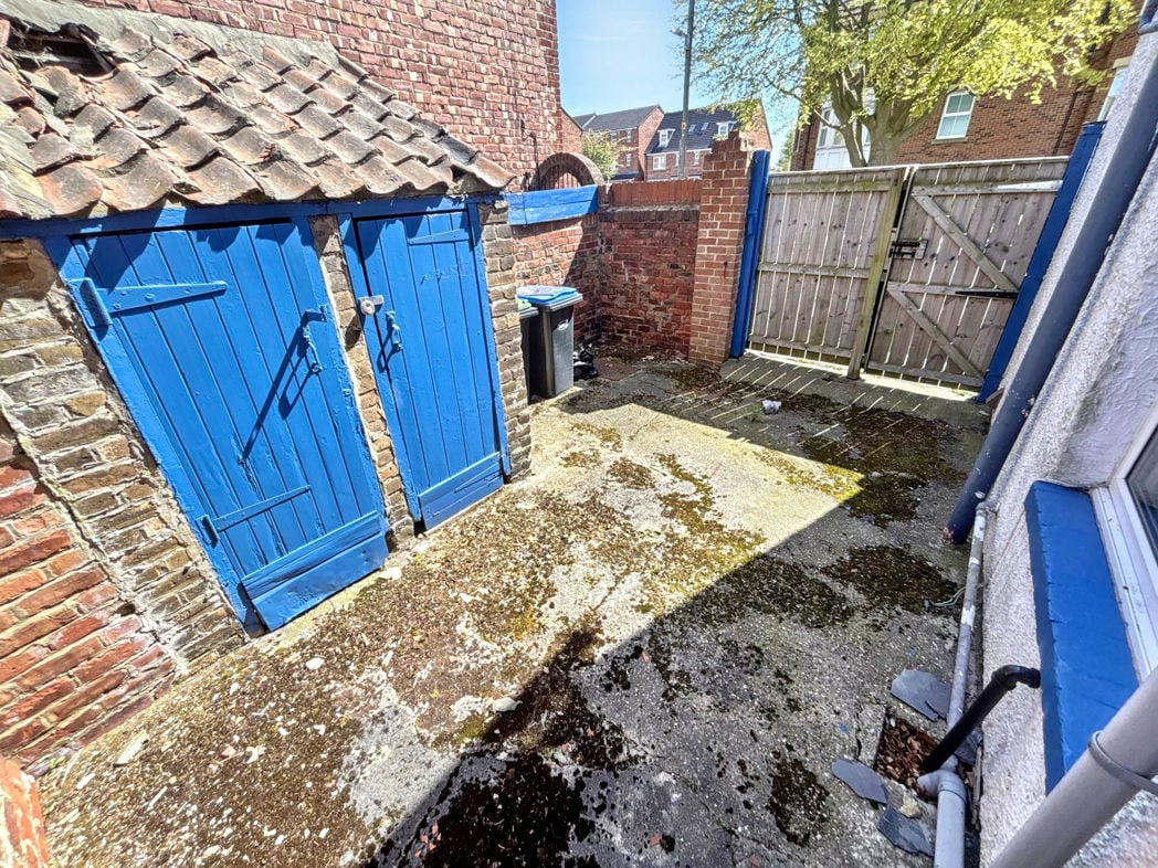 Property image 17 of 18