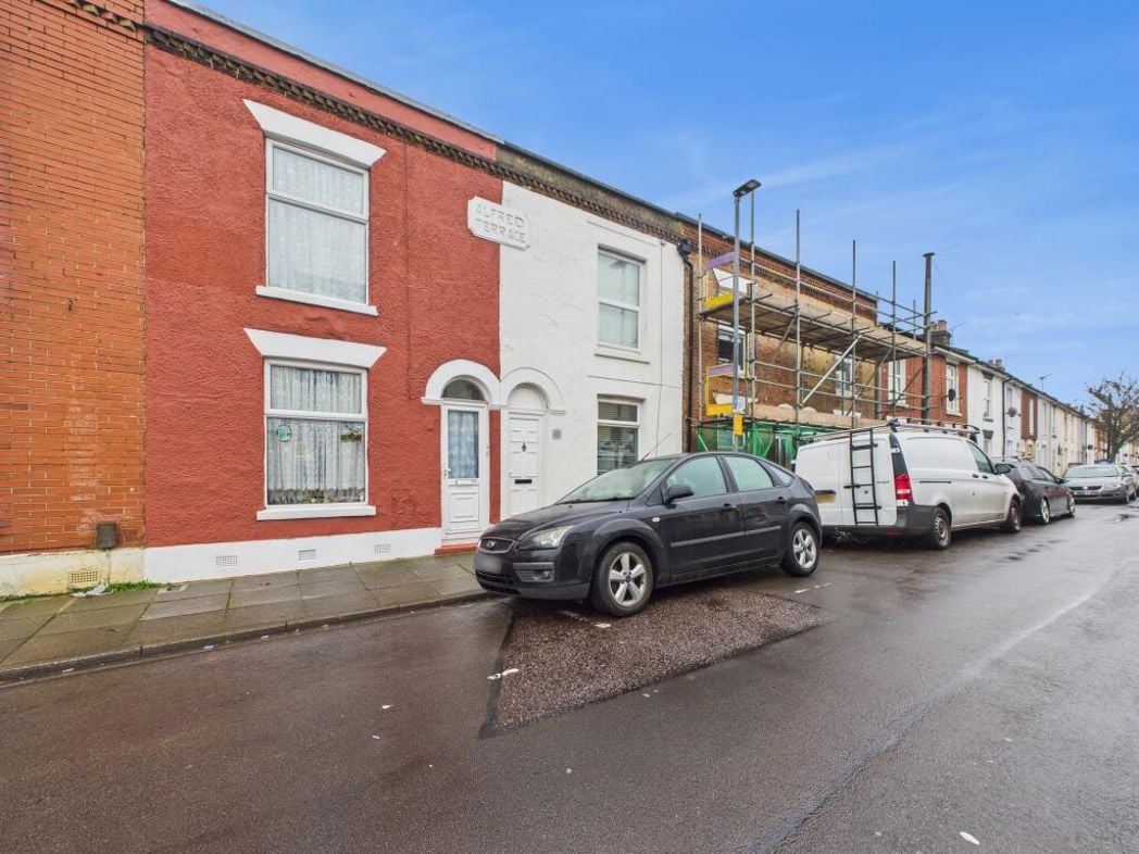 Property image 1 of 6