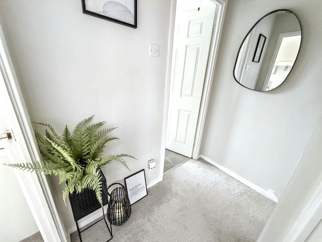 Property image 7 of 13