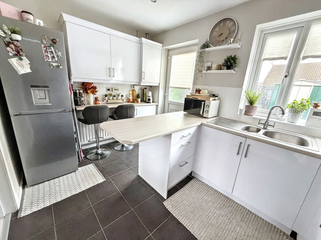 Property image 6 of 13