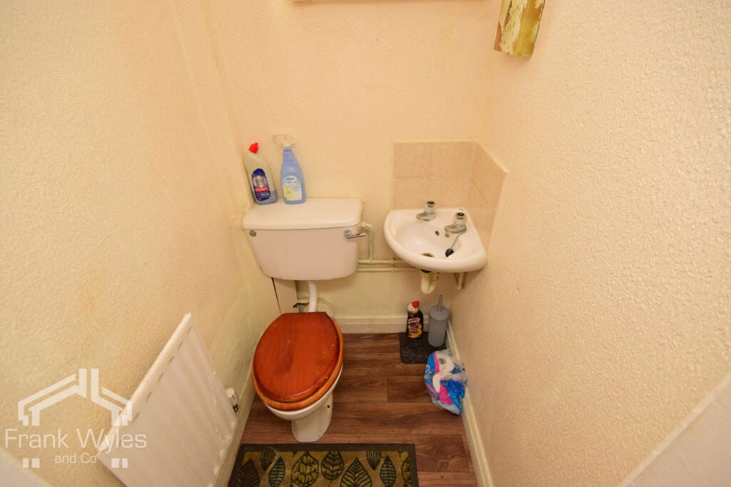 Property image 6 of 10