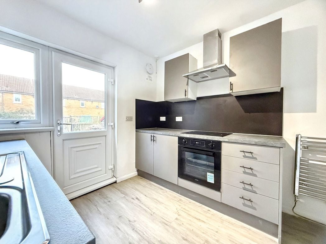 91, Peterlee, Durham, SR8 2AP