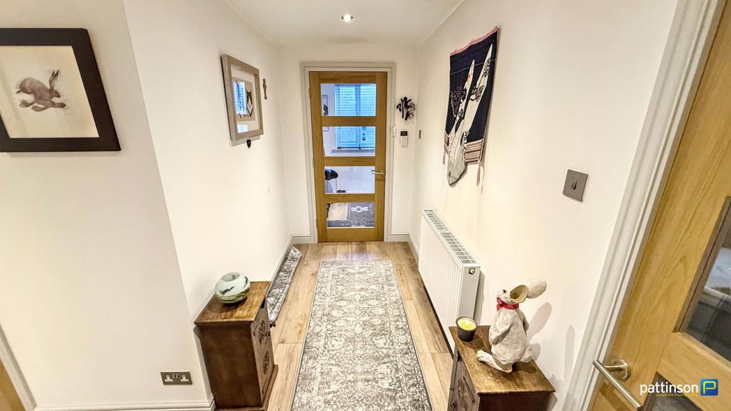Property image 7 of 44