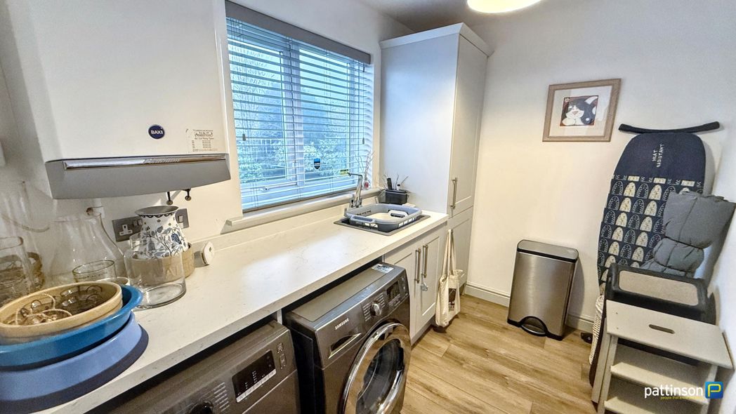 Property image 26 of 44