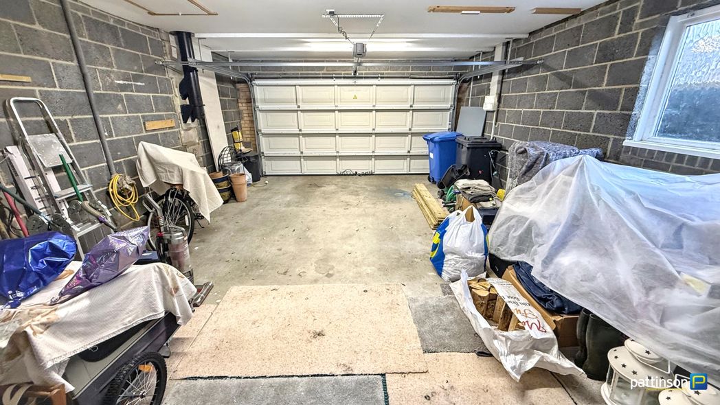 Property image 36 of 44