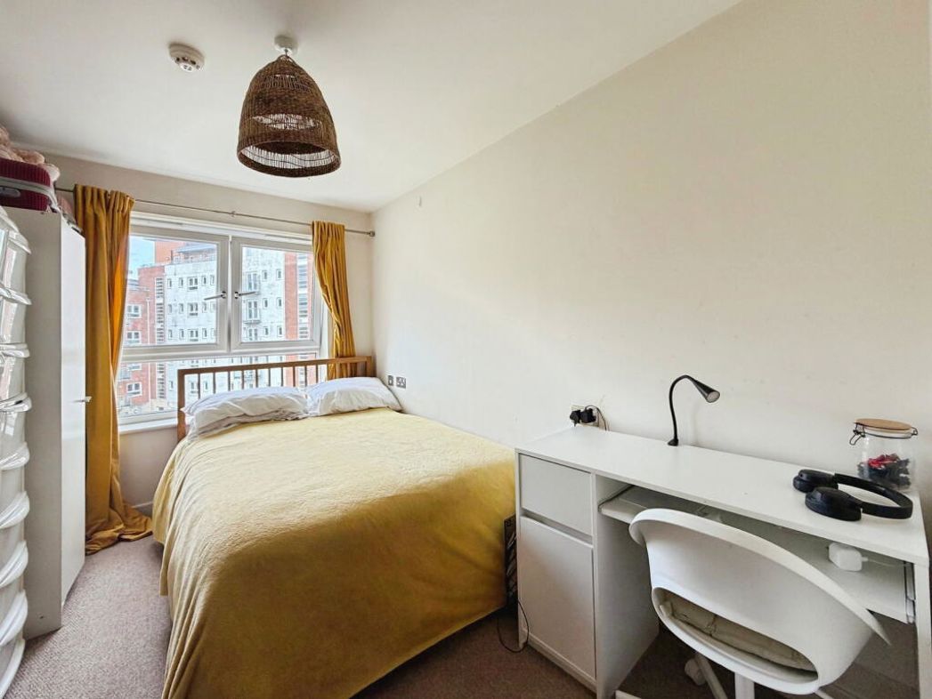 Property image 2 of 13