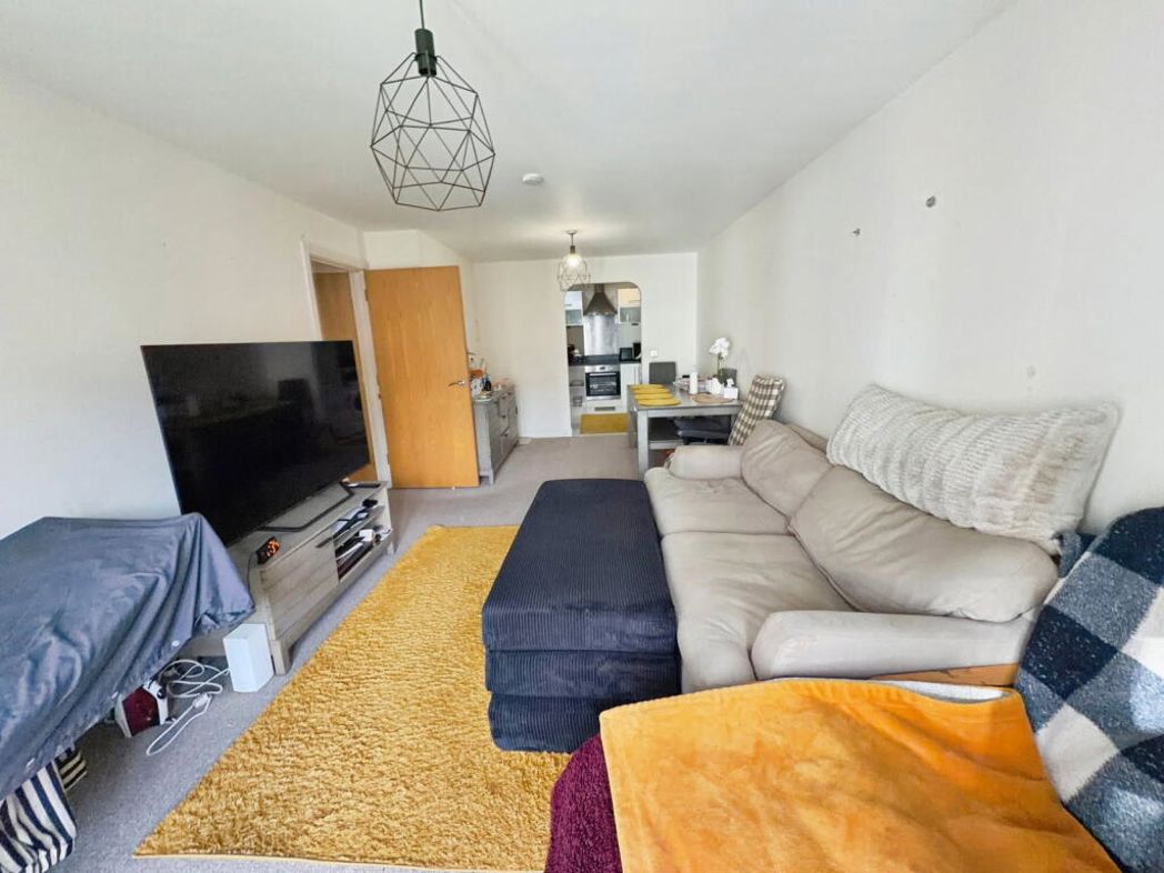 Property image 4 of 13