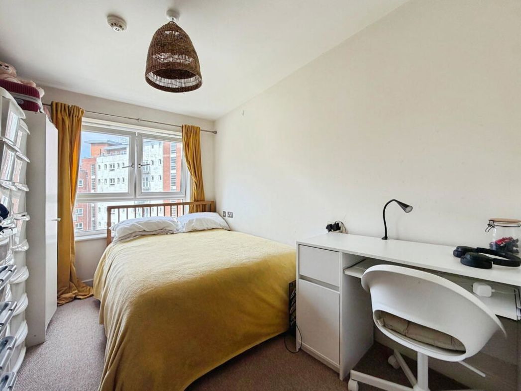 Property image 5 of 13