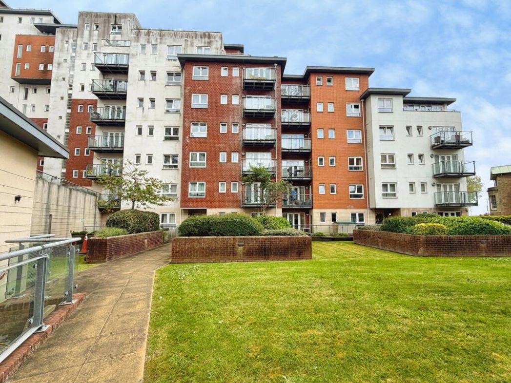 Property image 7 of 13