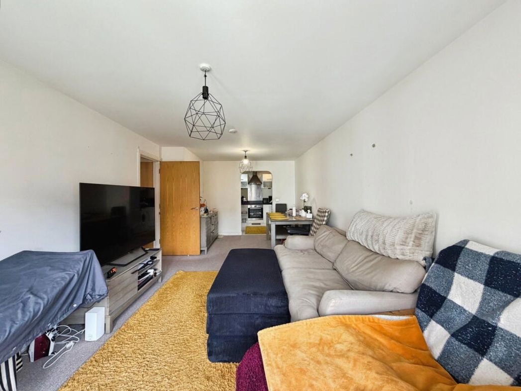 Property image 10 of 13